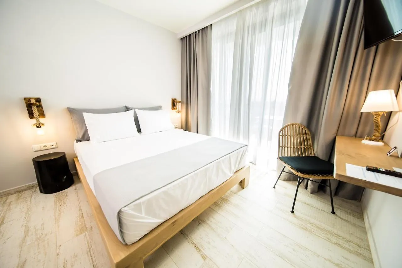 Kali Thea Suites Neos Marmaras Grèce