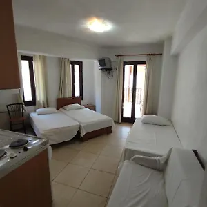 studios-kapsalas-thessaloniki.hotels-of-thessaloniki.com/
