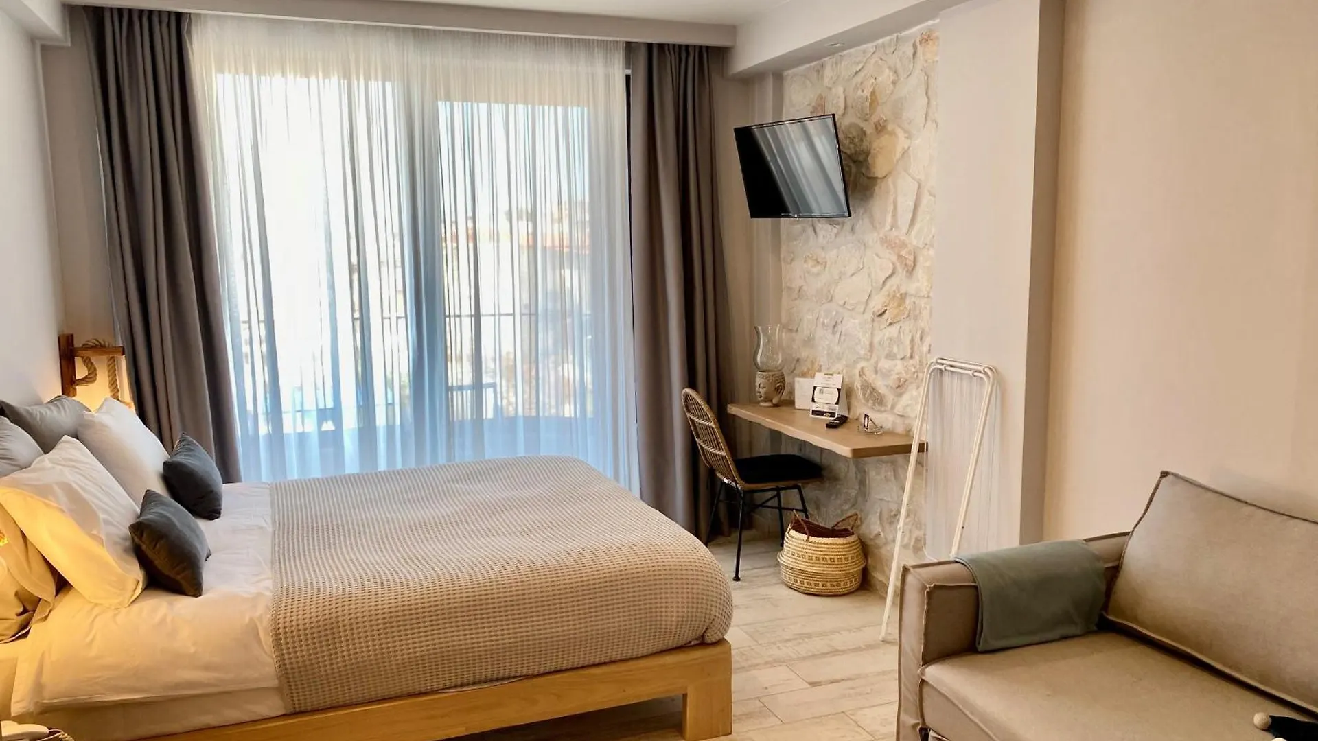 Aparthotel Kali Thea Suites Neos Marmaras